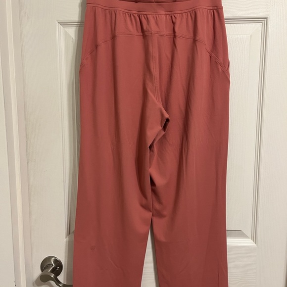 Lululemon 🩷 Ready to Rulu Straight-Leg High-Rise Crop 24" - Picture 3 of 5